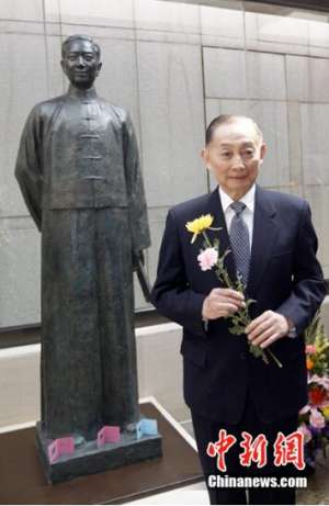 著名京劇大師梅葆玖上午病逝