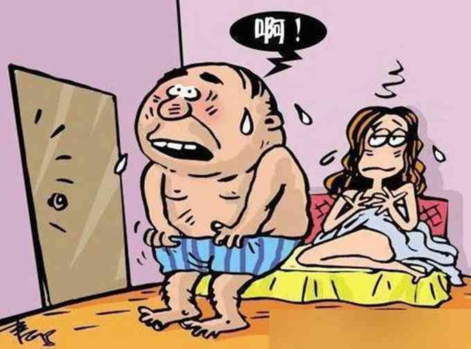 警察檢查洗浴場所 嫖娼男子赤裸上身下跪求放過
