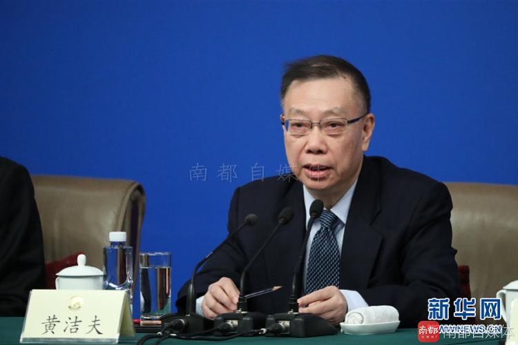 人保部原副部長胡曉義：去年每4秒有一人進入60，但老齡化不是洪水猛獸