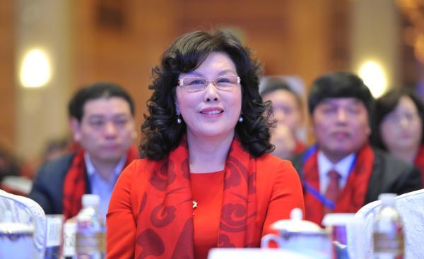 人大代表陳愛蓮：應制定《困境兒童救助法》統一法律法規