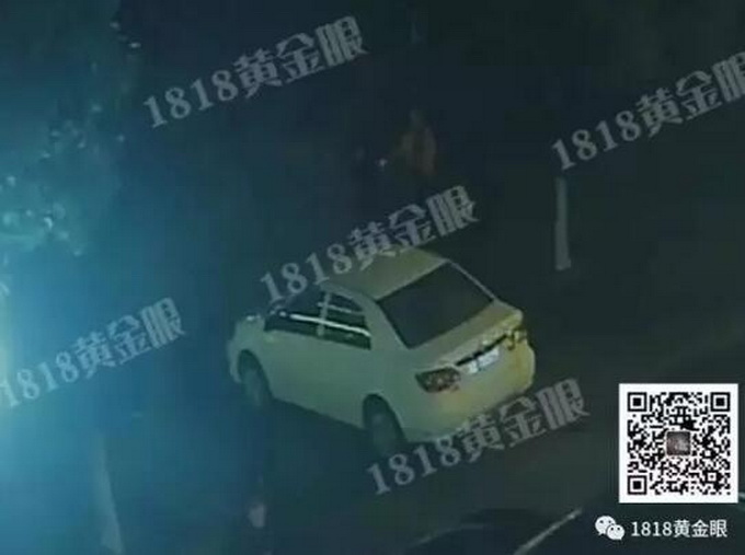女子撕破警察褲子 網友：人要臉樹要皮請自重