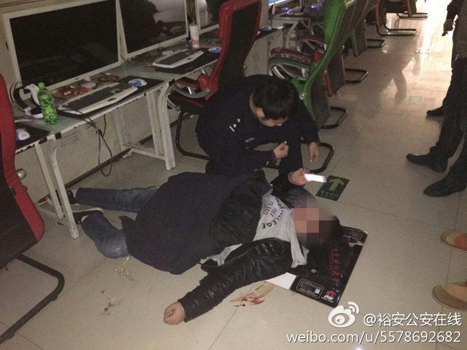 男子上網吐血倒地 在救護車上一席話“感人肺腑”