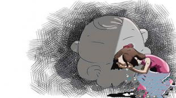 好狠心！19歲媽樓道產(chǎn)子，直接把親兒子從高空扔下