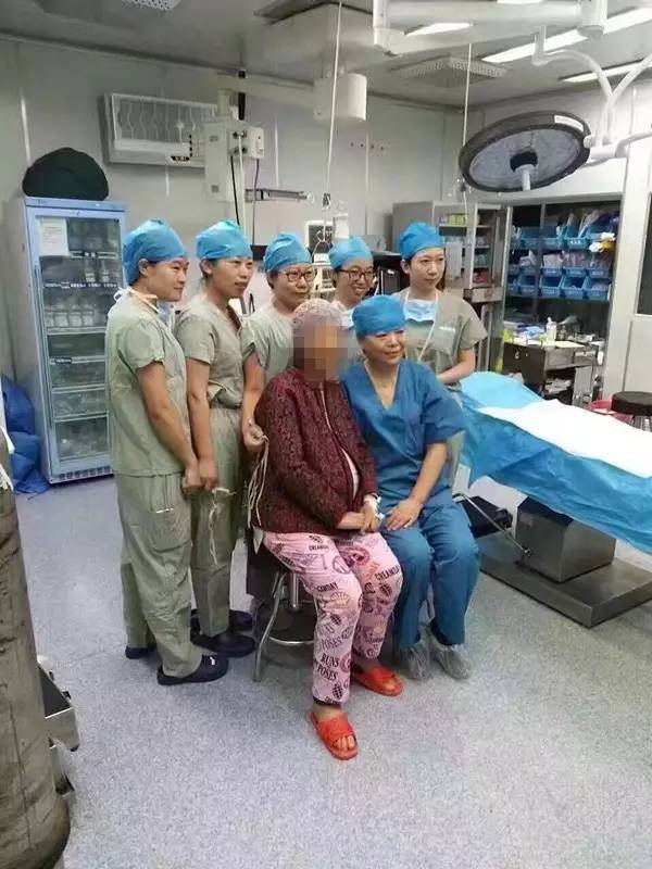64歲失獨高齡產婦生下7斤4兩男嬰