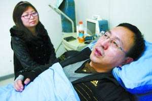 醫生接診突發急病暈倒險喪命 七旬病患緊急施救