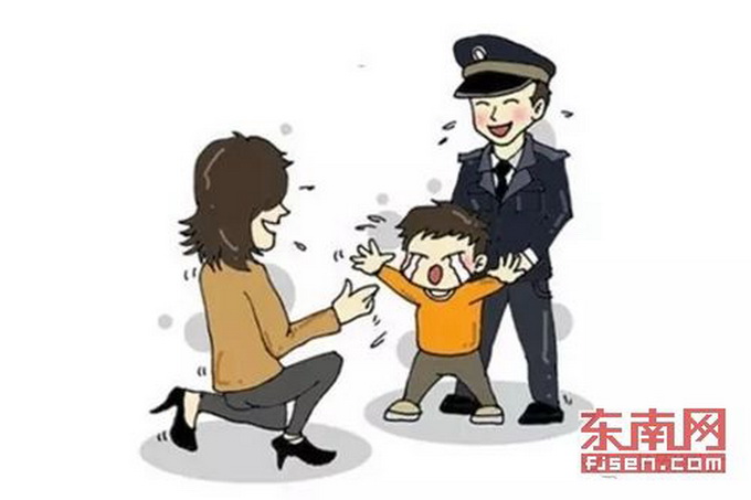 民警跟蹤護送男童 四處徘徊邊走邊哭猜測可能是迷路了