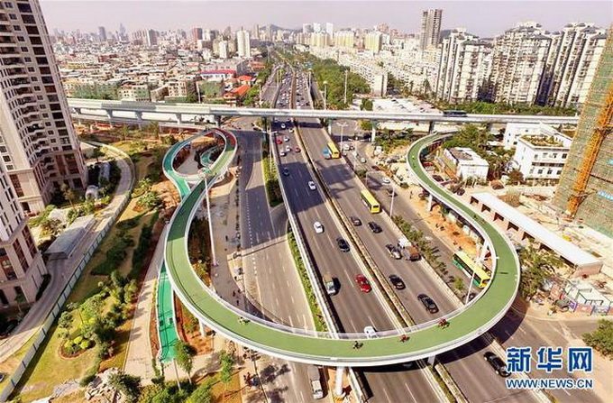 空中自行車道試營 自成獨立騎行系統與沿線公共交通設置接駁
