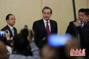中國又霸氣了！外交部部長王毅強硬回應，韓國你聽見了嗎？
