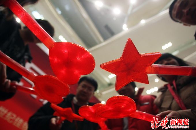 女生10天8場相親 大齡單身：上大學就相親叫我們情何以堪