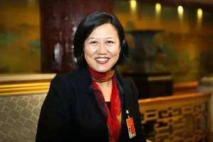 人大代表：僅放開二孩還不夠 建議婚齡降至18周歲