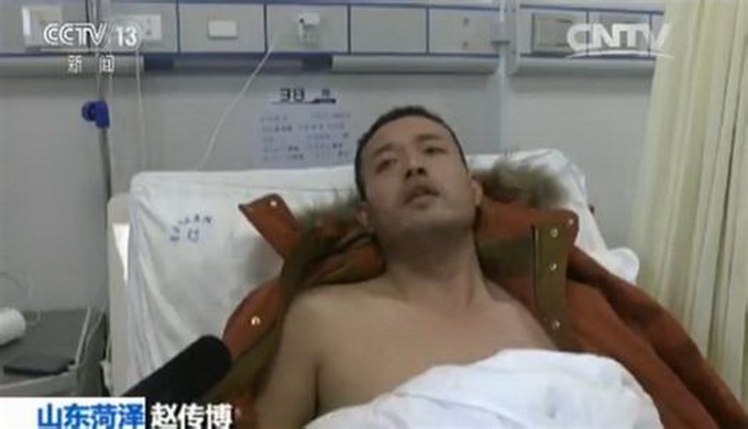 小伙火海救三母子 這是平凡人在危急時刻做出的大愛大勇的抉擇