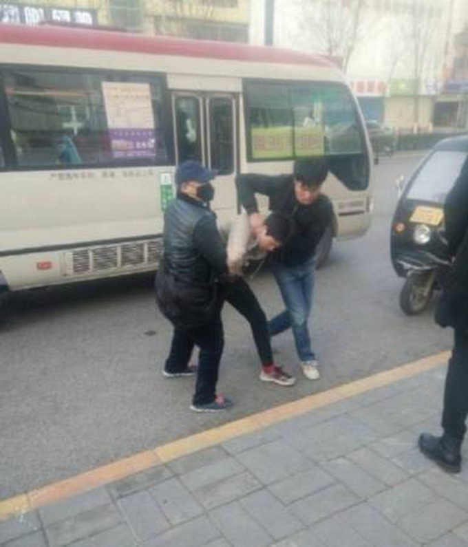 少年指小偷遭毆打 網友-如此猖狂到底為哪般？