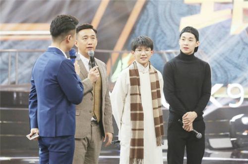 《王牌對王牌》“家族之戰” 黃磊率隊對陣徐靜蕾